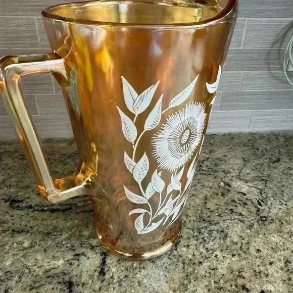 Jeanette Marigold Carnival Glass Pitcher White flowers  Iridescent Peach… - Picture 4 of 5